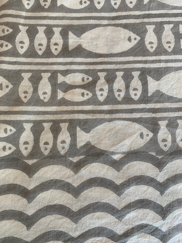 Stripe Fish Tablecloth- Grey 60x90